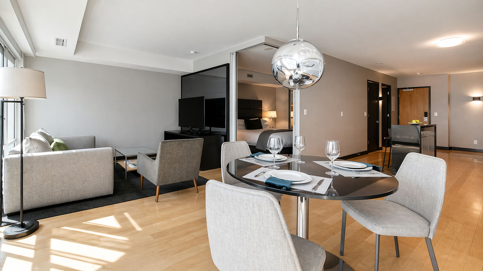 IKEA Desk Hack: MALM + MÖLLEKULLA = Seamless Built-In Desk